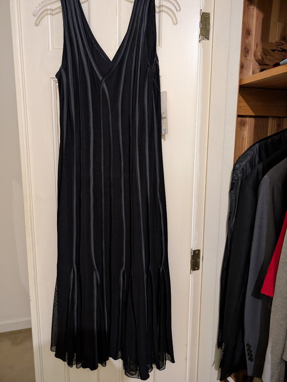 Cartise Black Dress NWT Size 8 US / 10 CAN
